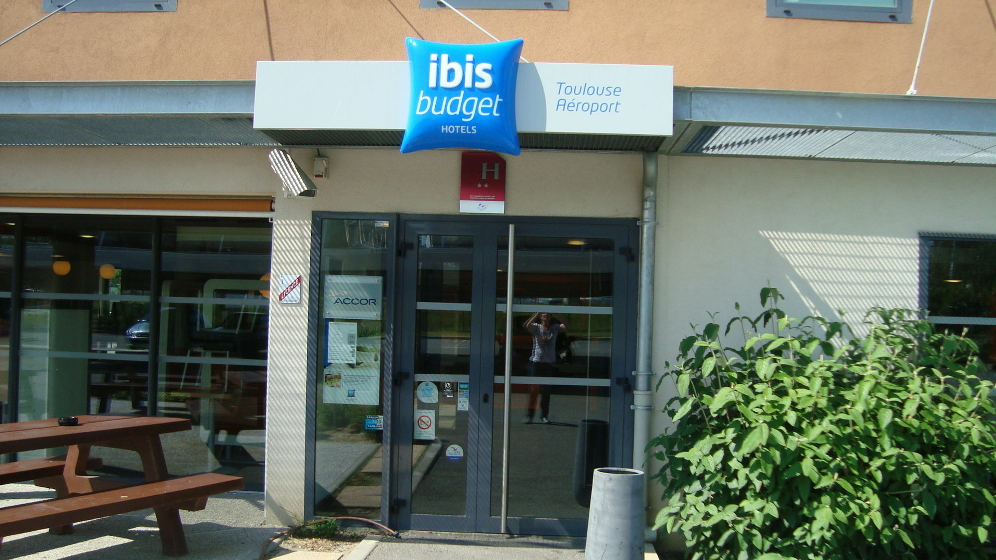 Hotel ibis budget Toulouse Aeroport à Blagnac Extérieur photo